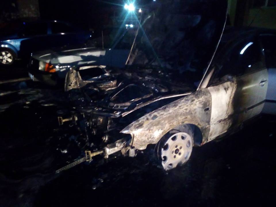 Уночі у Червонограді горів автомобіль