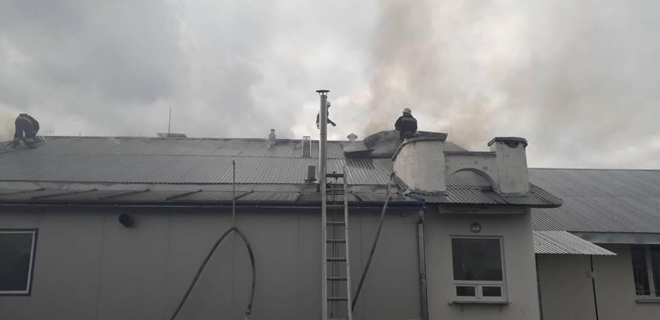 Пожежники врятували міні-пекарню на Львівщині (фото)