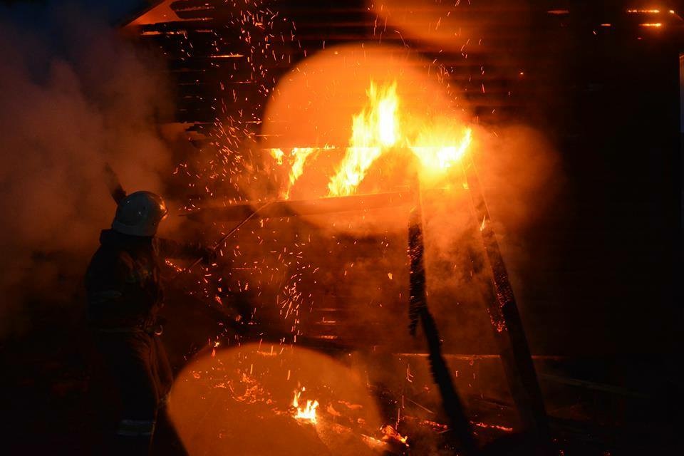 На Сколівщині згорів будинок