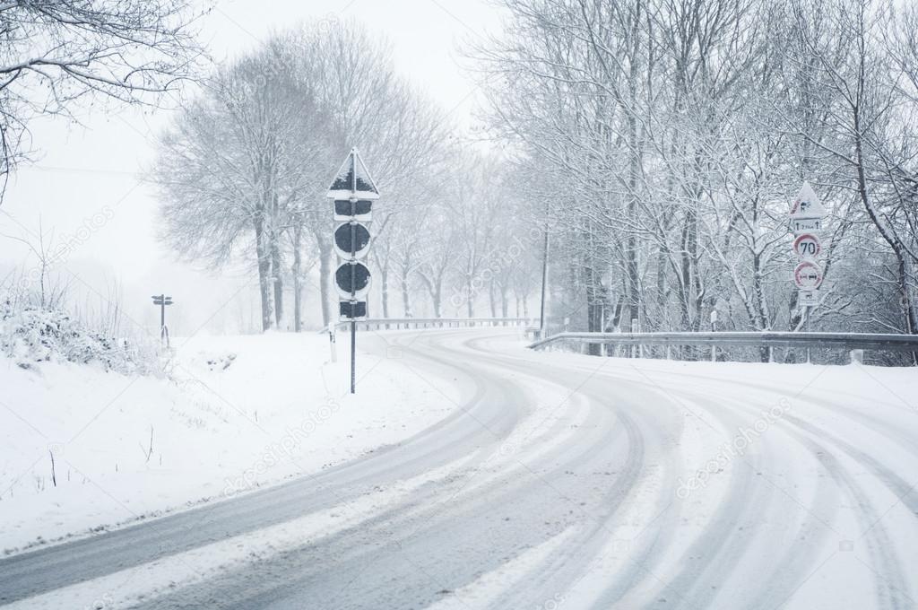 depositphotos_39221557-stock-photo-winter-driving-snow-on-a