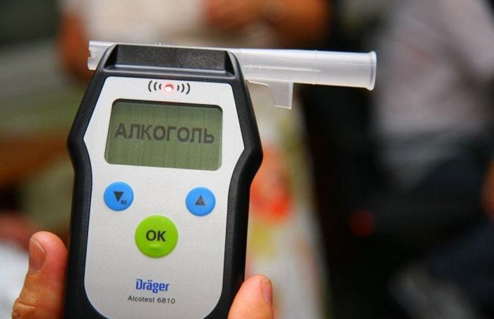 Неповнолітній, без документів та напідпитку: поліція зупинила скутериста