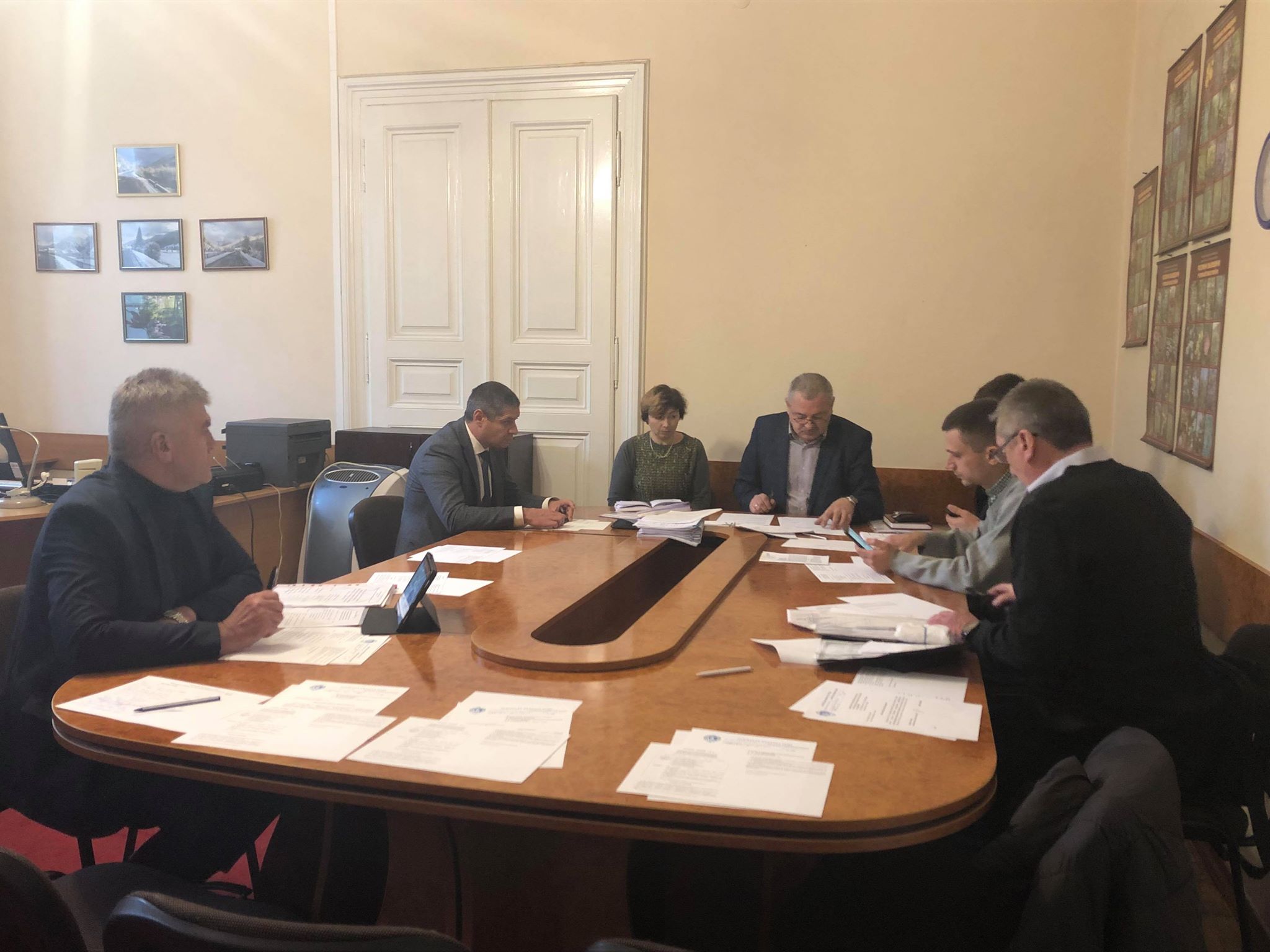 Комісію по “Галсільлісу” зірвали відсутні депутати