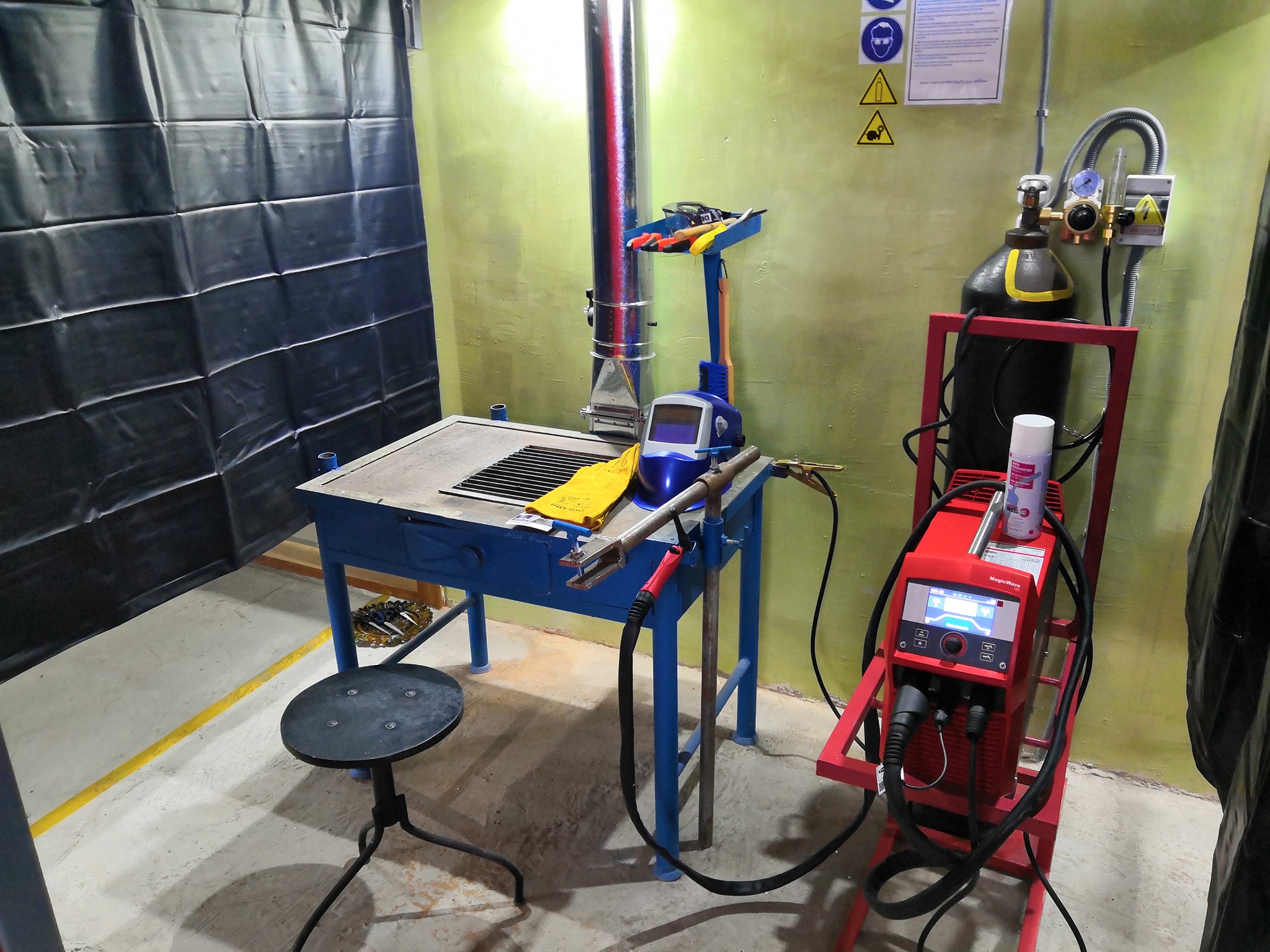 У Львові відкрили навчально-практичний центр для зварників за три мільйони гривень