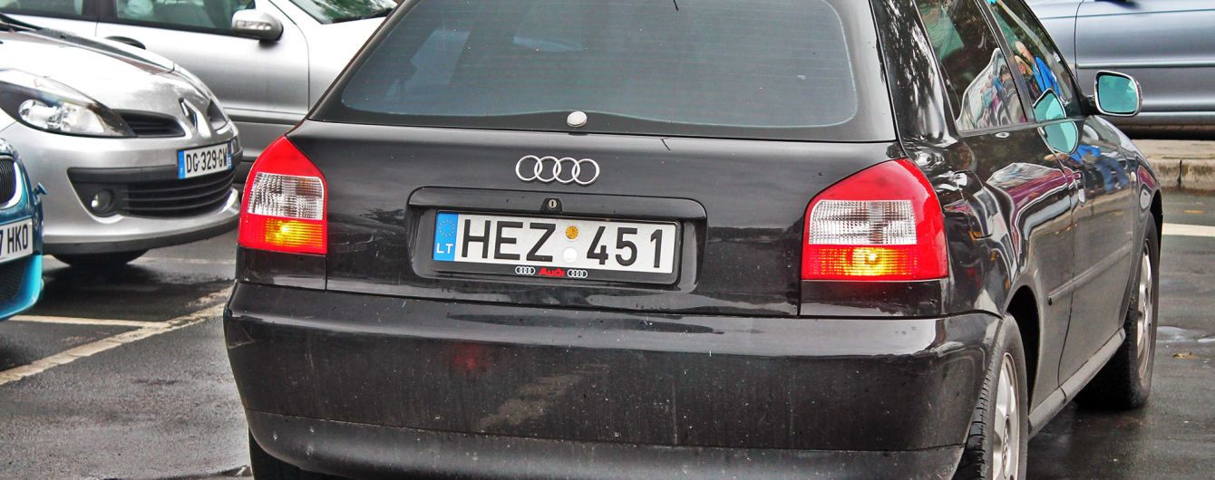 До Києва з’їхалися “євробляхи” зі всієї України