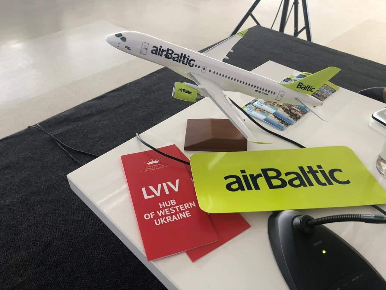 Зі Львова літатимуть літаки у Прибалтику та Скандинавію