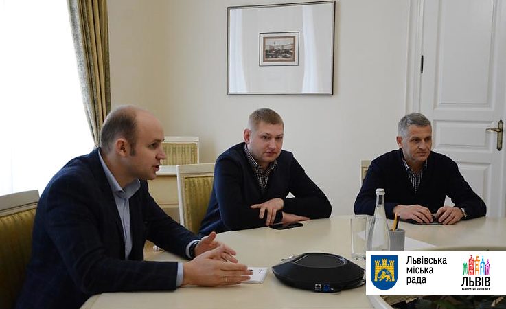 Тариф на перевезення підвищать, якщо пенсіонери будуть їздити безкоштовно