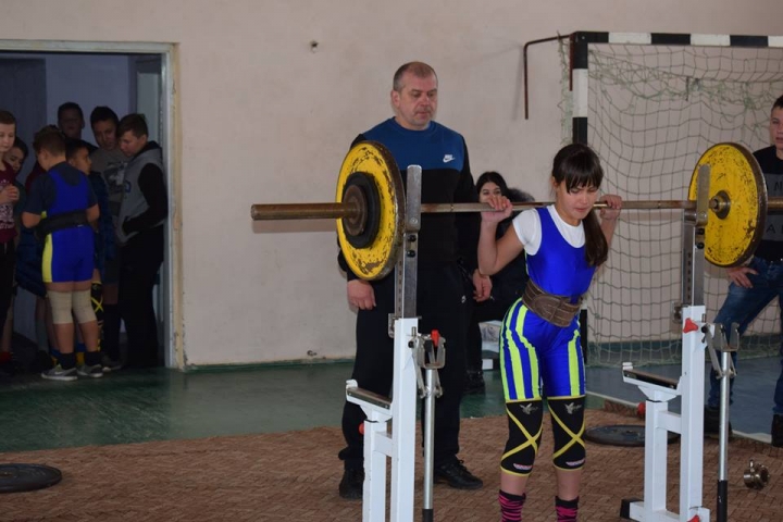 Молодь Яворівщини поїде змагатись за Кубок Європи з пауерліфтингу