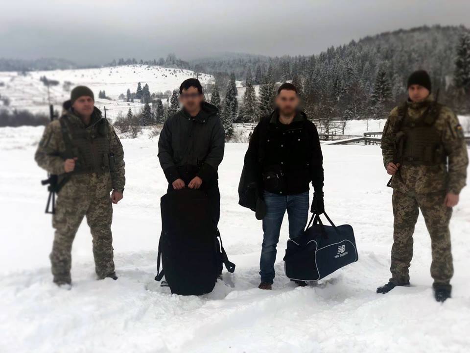 Французи везли з України контрабандні сигарети