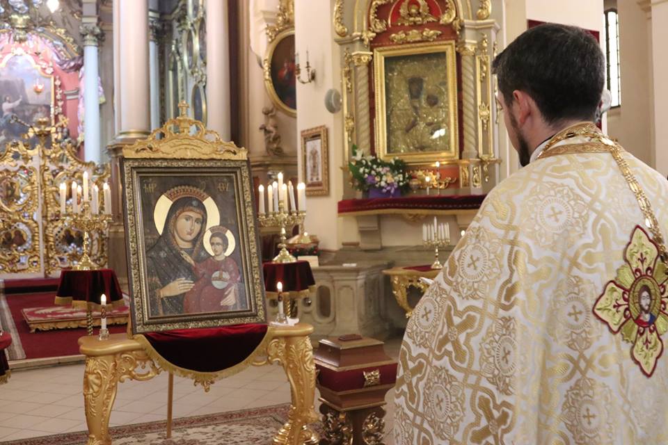 Ікону, яка береже сім’ю та дарує дітей, виставили у церкві Юра
