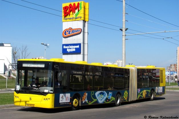 На маршрут №40 можуть запустити великі автобуси