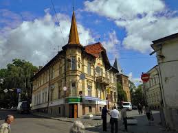 Дрогобич потрапив у десятку туристичних міст України