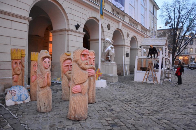 Сьогодні у Львові відкрили різдвяну шопку
