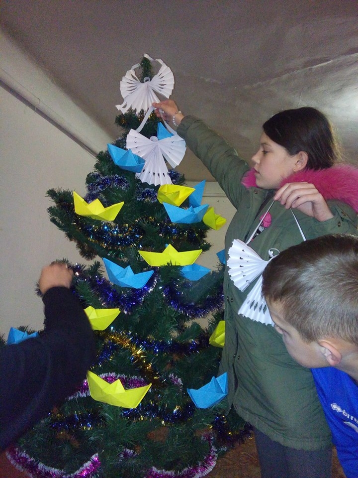 Яворівчани приєдналися до міжнародного флешмобу «Синьо-жовтий корабель»