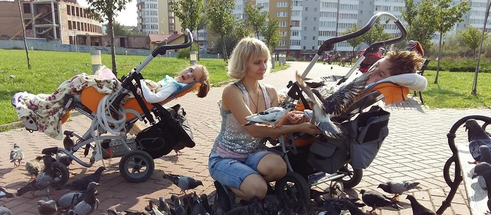 Львів‘янка просить підтримати петицію, яка допоможе дітям з рідкісною недугою