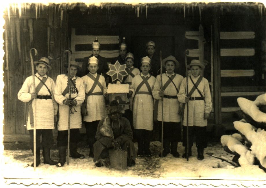 Був звичай, щоб на Різдво ввести рано корову до хати, – різдвяні традиції в селі Лопушанка-Хомина