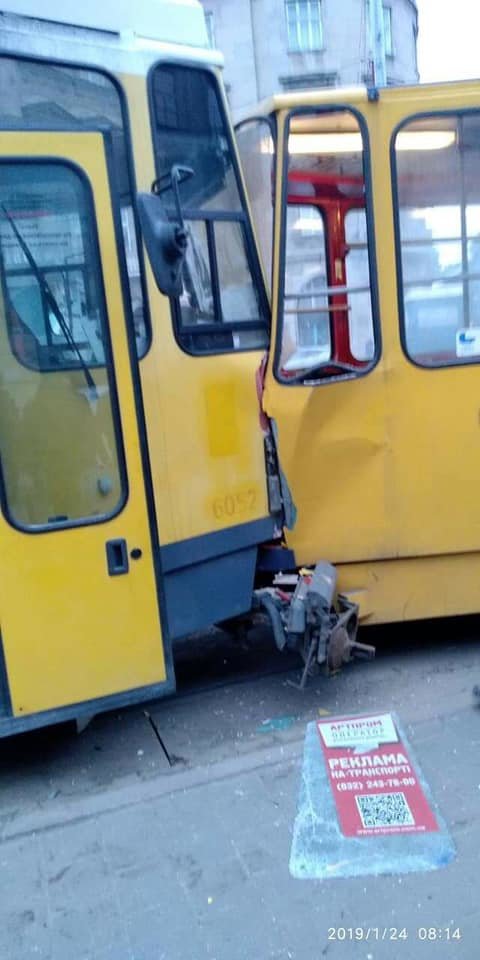 У центрі Львова зіткнулися два трамваї