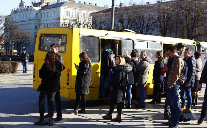 Львів’яни започаткували квест у маршрутках