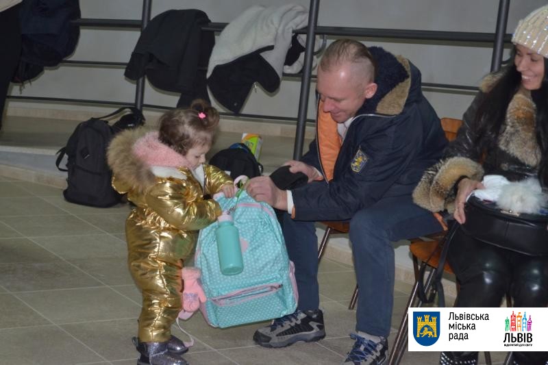 У Львові діти атовців отримали різдвяні подарунки