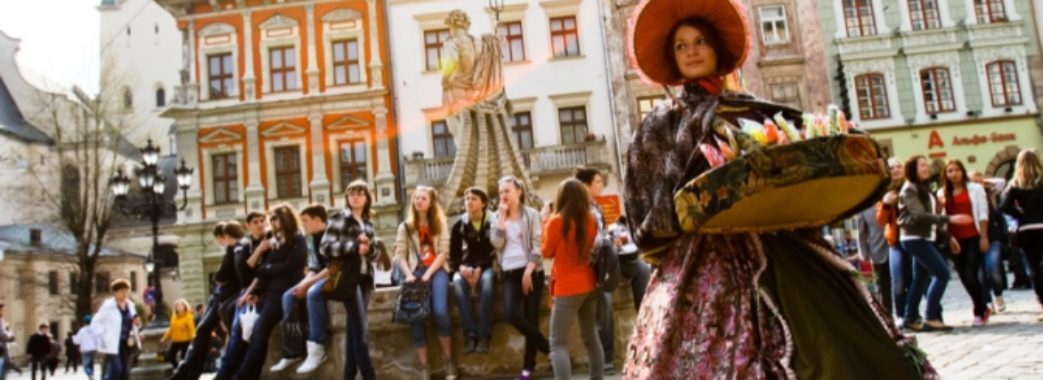Наслідки безвізу: Львів втратив півмільйона туристів