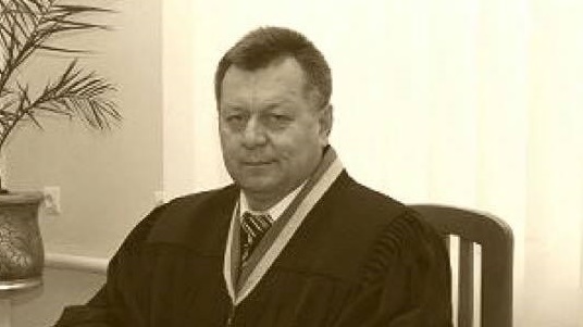 У Кам’янці-Бузькій побили голову районного суду