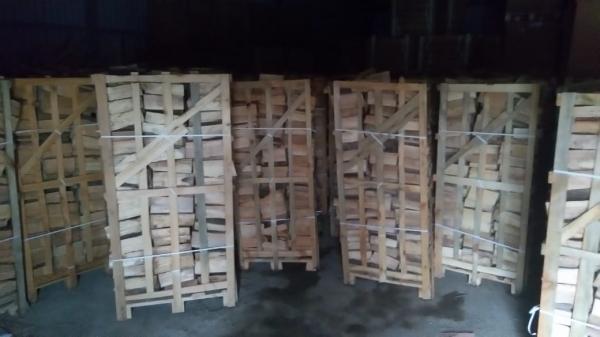 Яворівські митники затримали контрабандний ліс, який везли у Люксембург