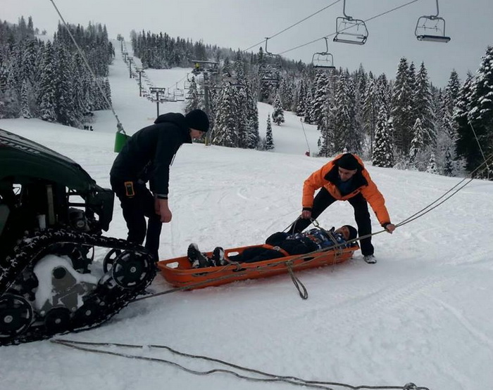 За добу рятувальники Славська допомогли трьом травмованим лижникам