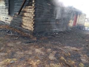 У багатодітної сім’ї з Буського району згоріла хата