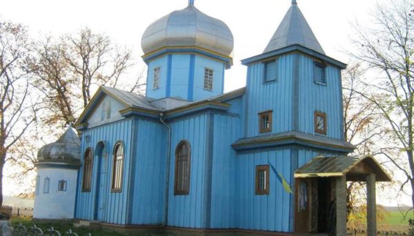 «Кум перестав спілкуватися з кумом, сват зі сватом» : на Сокальщині продовжується церковний конфлікт