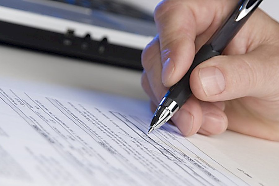 Трьох червоноградців судитимуть за махінації з документами