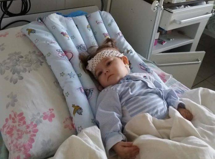 1-річній Сніжані Саган зі Сколівщини відмовили нирки: дитину може врятувати операція