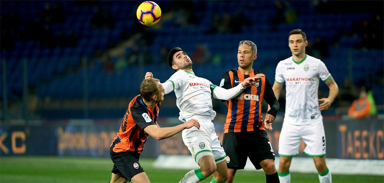 «Карпати» розгромно програли «Шахтарю»