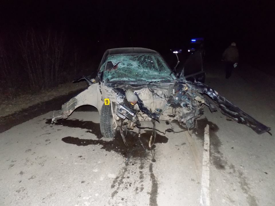 На Самбірщині в жахливу ДТП потрапили четверо осіб