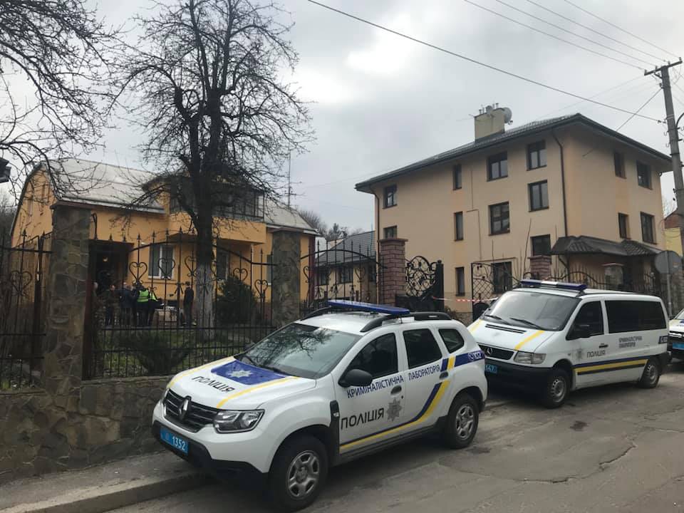 У Львові знайшли зв’язані тіла матері і дочки