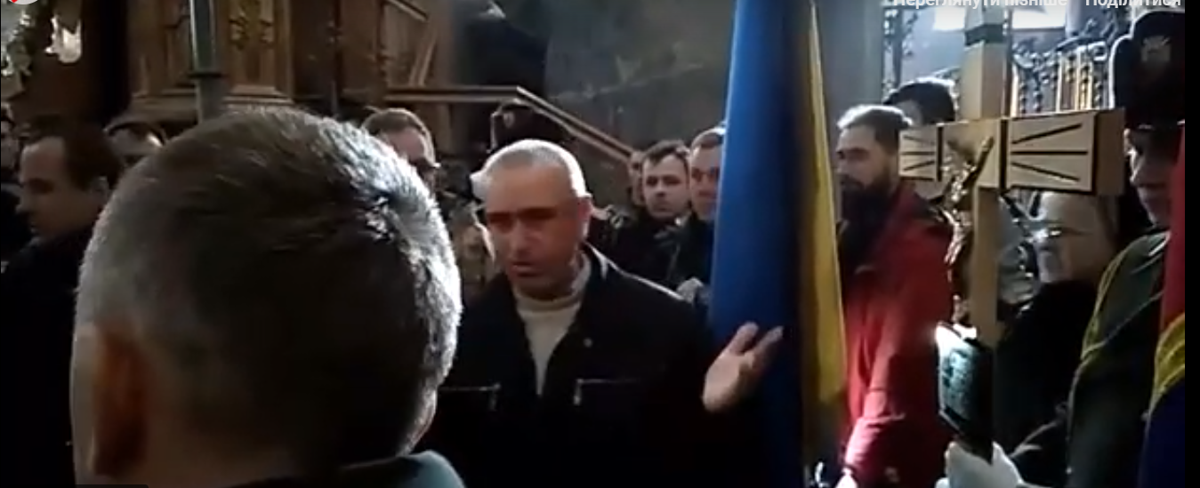 «То не наш Богдан!» – батьки Богдана Слободи сумніваються, чи у труні їхній син (ВІДЕО)