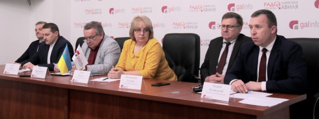 Голови майже всіх ОТГ на Львівщині підтримали Петра Порошенка