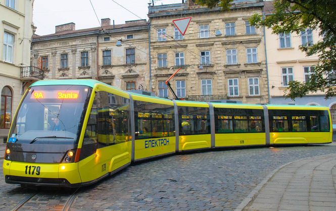 У Львові запровадили нові проїзні квитки в електротранспорті