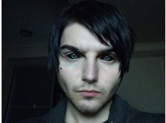 У Львові затримали тернопільського вбивцю з іклами