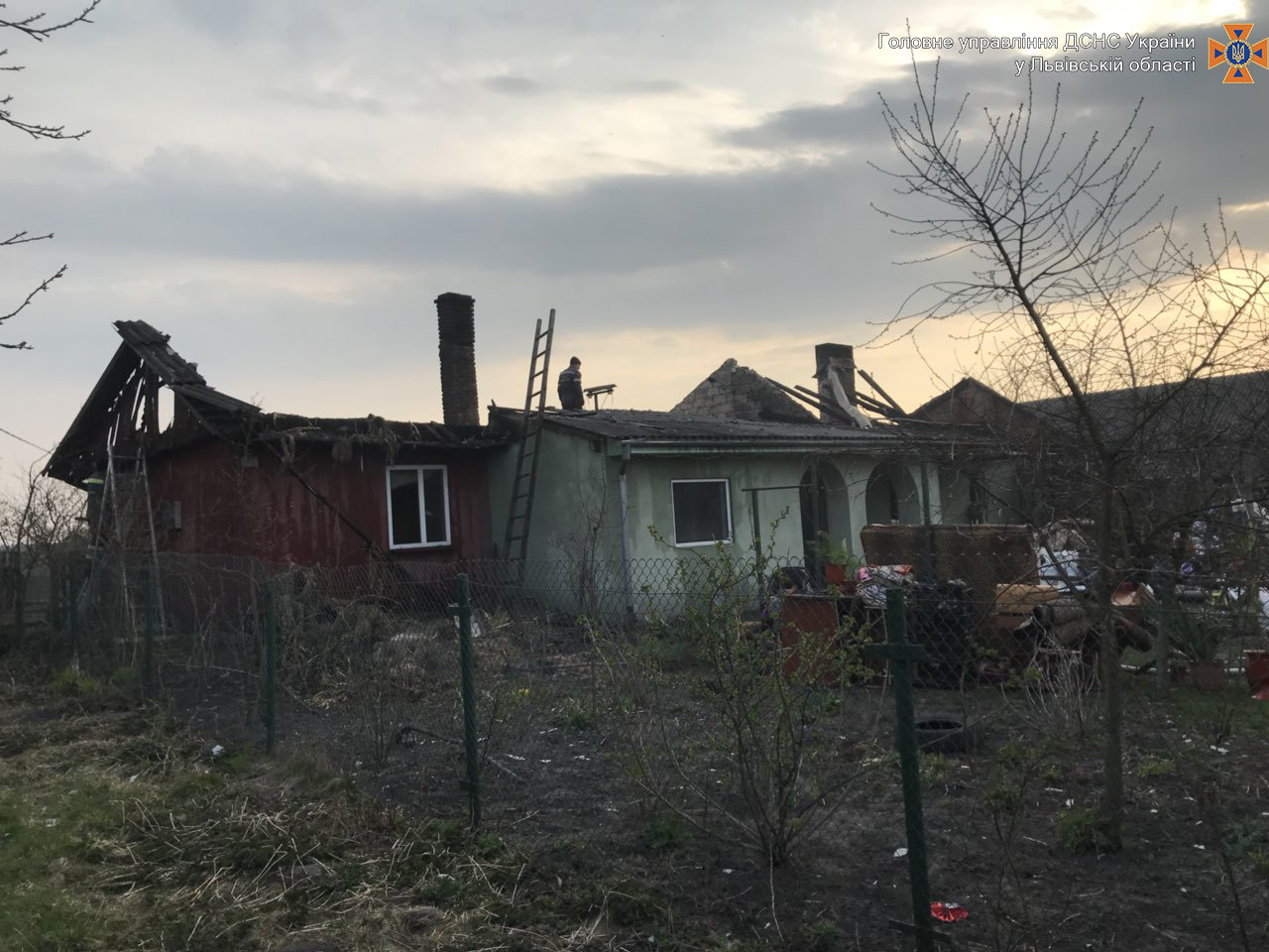 Наталія Сідельник з Жовківщини витягнула з вогню сусідських дітей