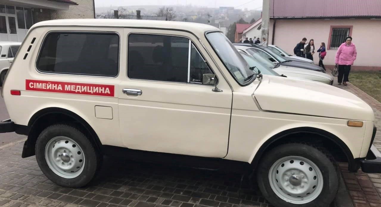 15-ти фельдшерам на Старосамбірщині роздали велосипеди (Фото)