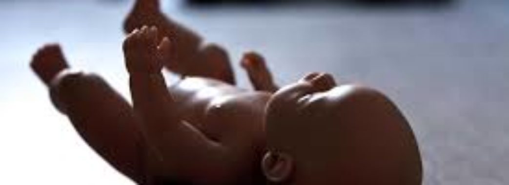 На Пустомитівщині жінка на роботі народила мертву дитину