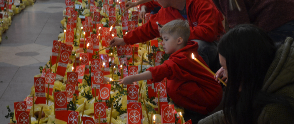 У чистий четвер освятили 500 великодніх пакунків для самотніх потребуючих людей