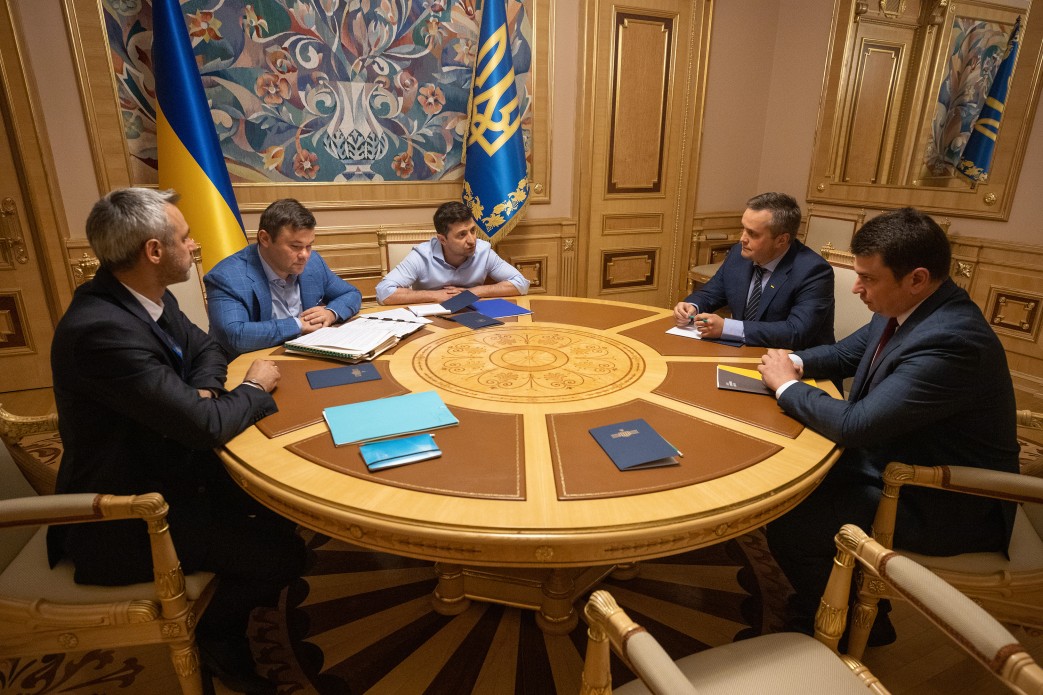 Призначення та звільнення Зеленського: склад РНБО, СБУ, ДПС, антикорупційні органи