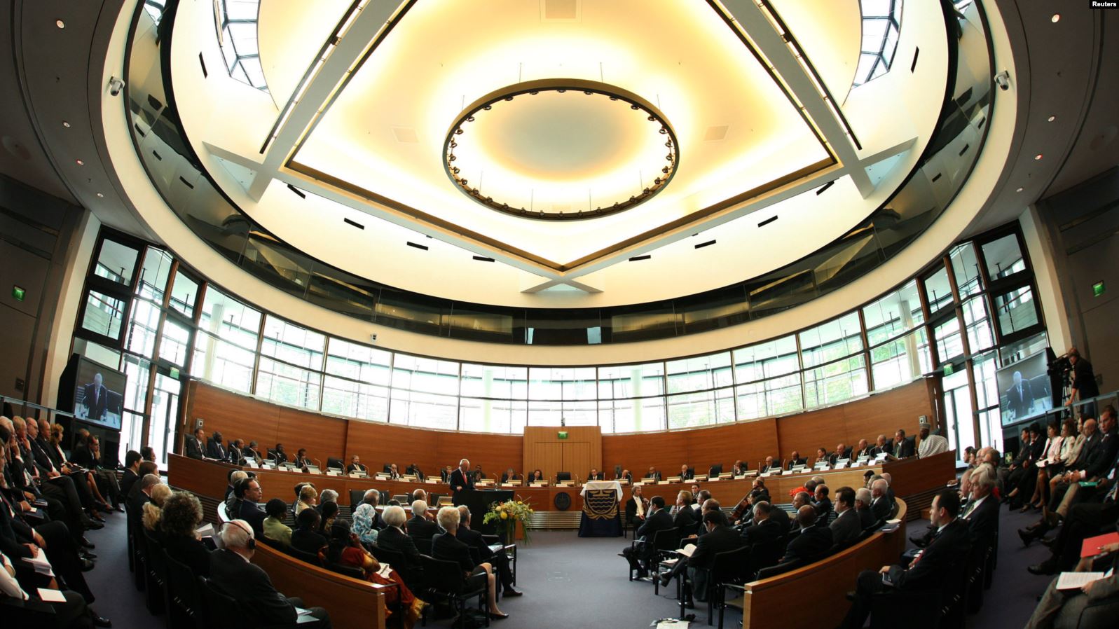 В Україні та світі прокоментували рішення Трибуналу ООН про звільнення полонених моряків