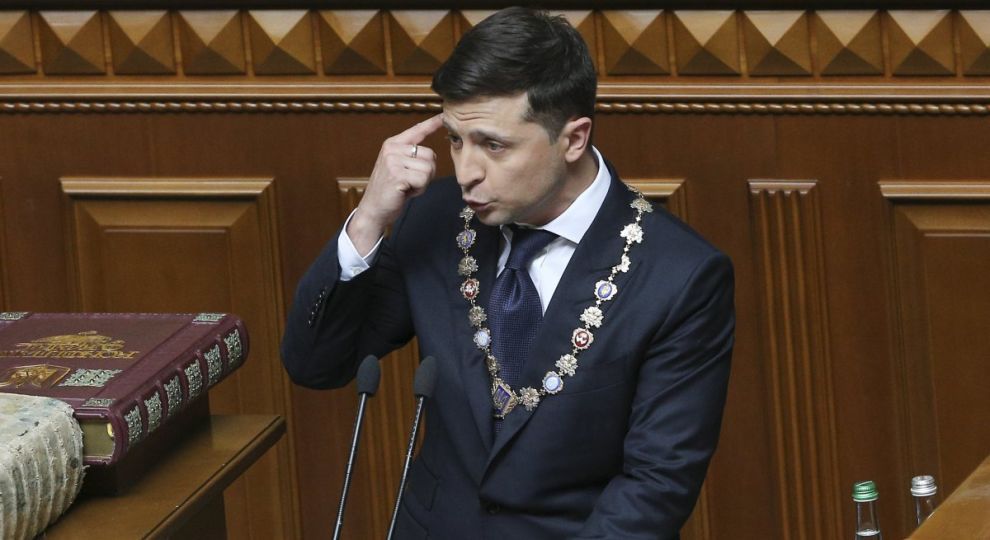 Петиція за відставку Зеленського набрала майже вдвічі більше голосів, ніж потрібно