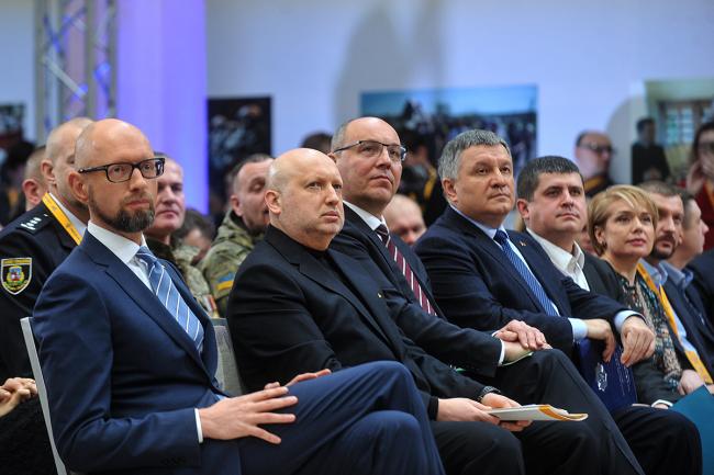 Народний фронт може зірвати плани щодо розпуску парламенту