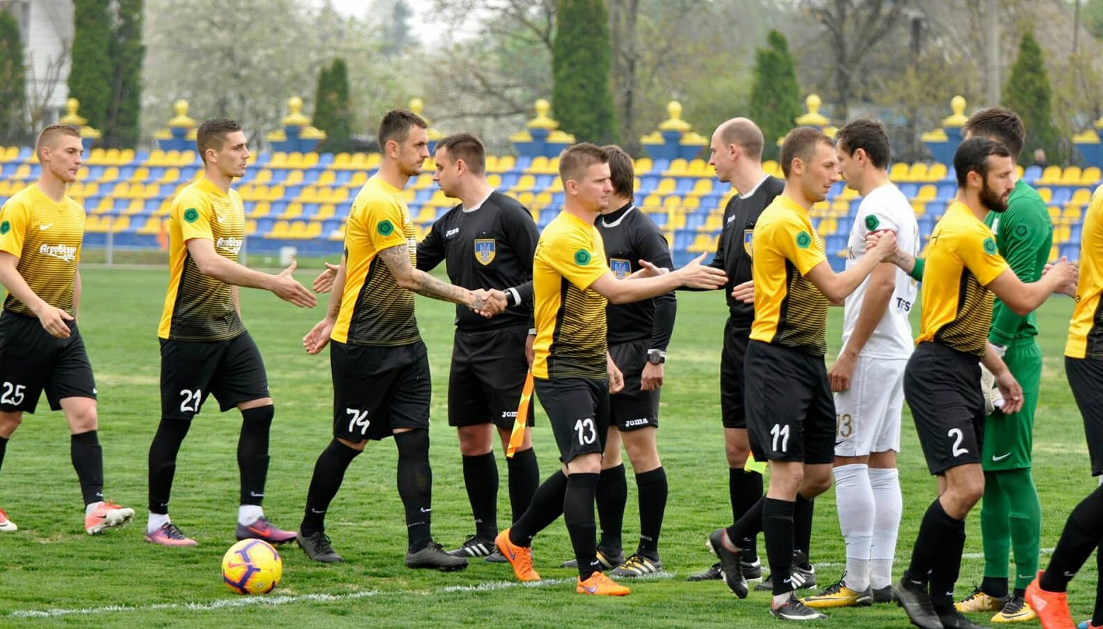  «Рух» з розгромним рахунком переміг «Агробізнес»