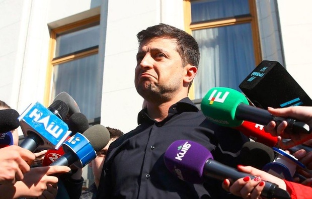 Через виступ російською на Зеленського можуть подати до суду