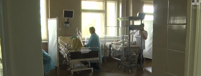 У Соснівці жінка проломила череп 10-річній сироті: била молотком і табуретом