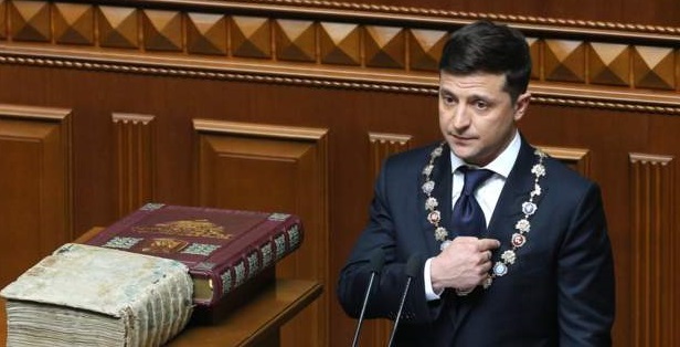 Володимир Зеленський офіційно розпустив Верховну Раду та призначив позачергові вибори