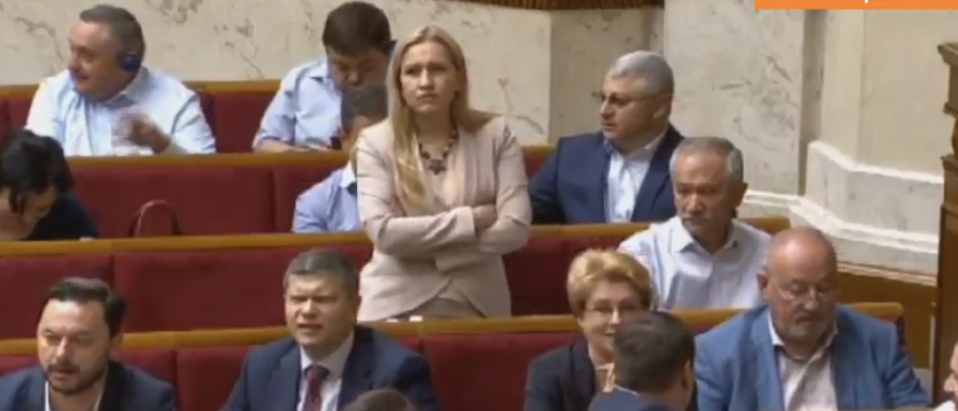 Закон про вибори від Зеленського: як голосували “львівські” нардепи?